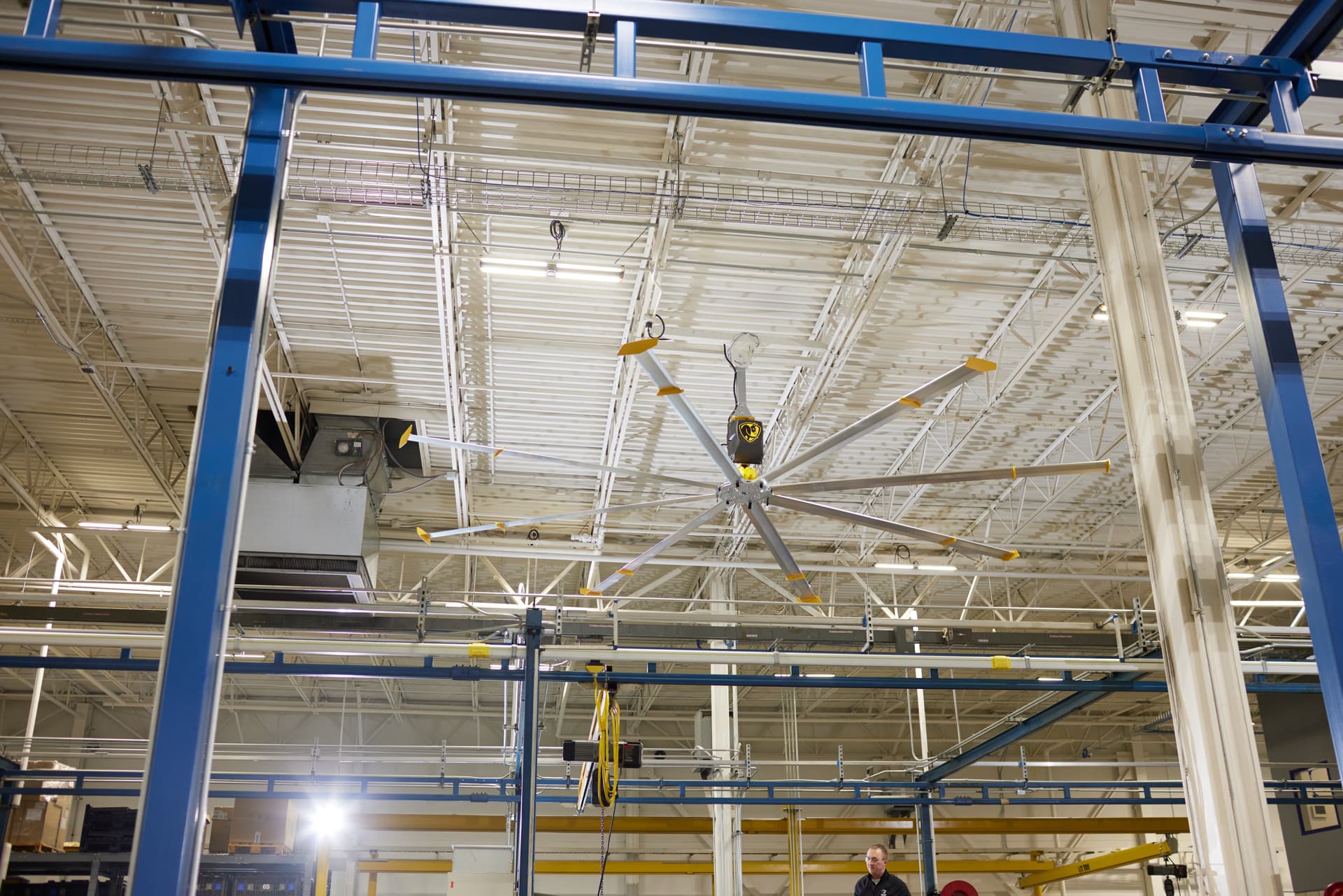 Powerfoil X4 - Stober teollisuustila asennus